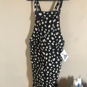 NWT Guess overalls
